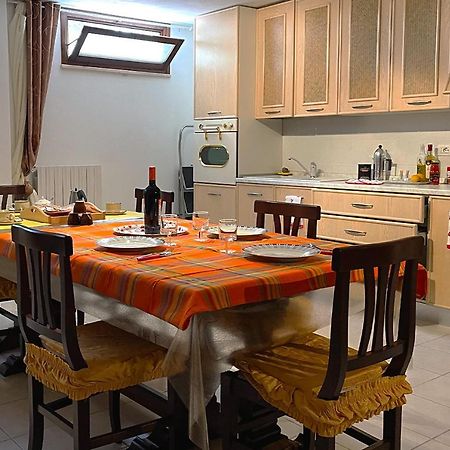 Aristanis Home Vacation Apartment Oristano Ngoại thất bức ảnh