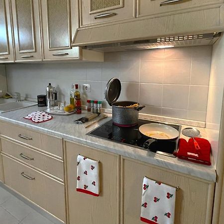 Aristanis Home Vacation Apartment Oristano Ngoại thất bức ảnh