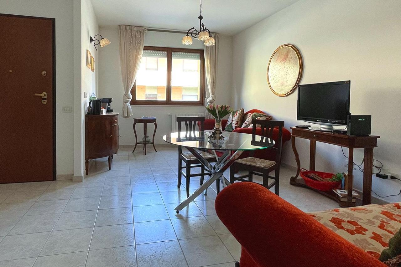 Aristanis Home Vacation Apartment Oristano Ngoại thất bức ảnh