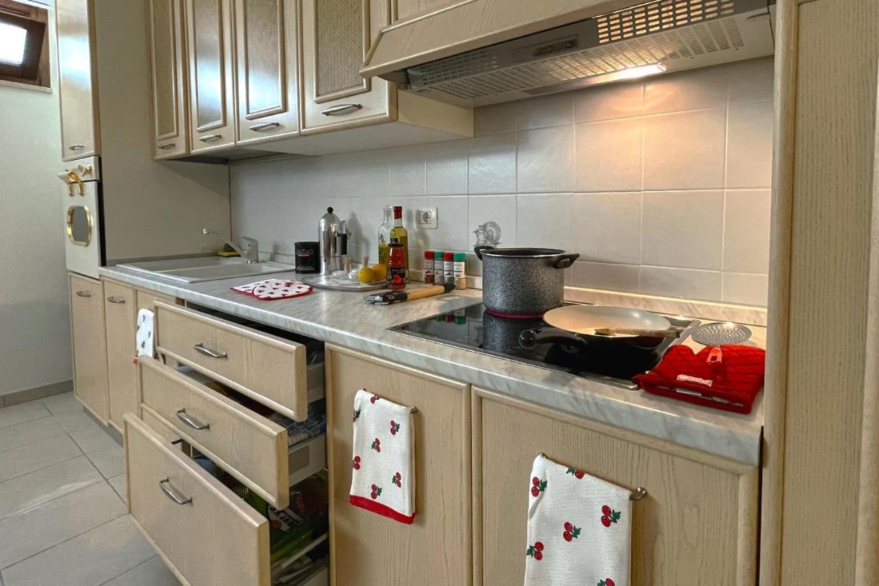 Aristanis Home Vacation Apartment Oristano Ngoại thất bức ảnh