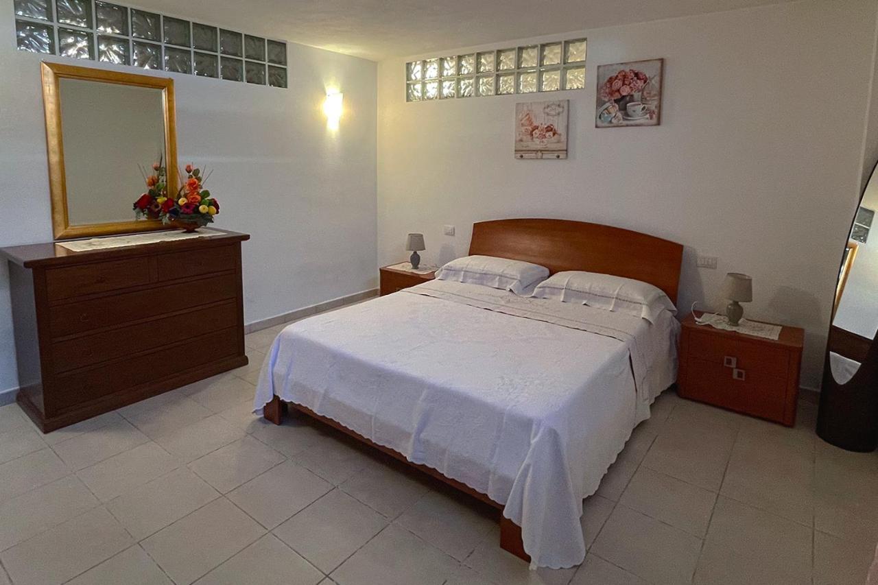 Aristanis Home Vacation Apartment Oristano Ngoại thất bức ảnh
