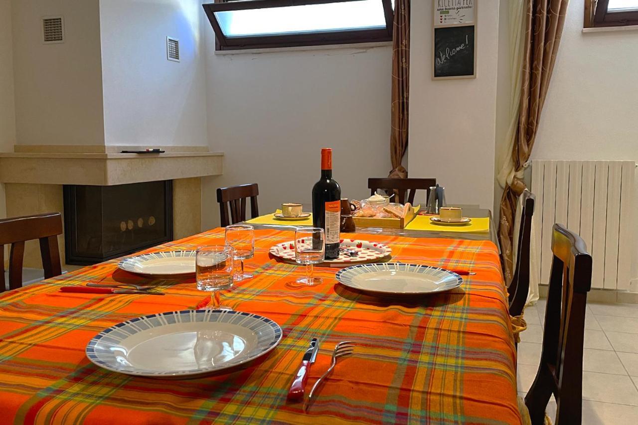Aristanis Home Vacation Apartment Oristano Ngoại thất bức ảnh
