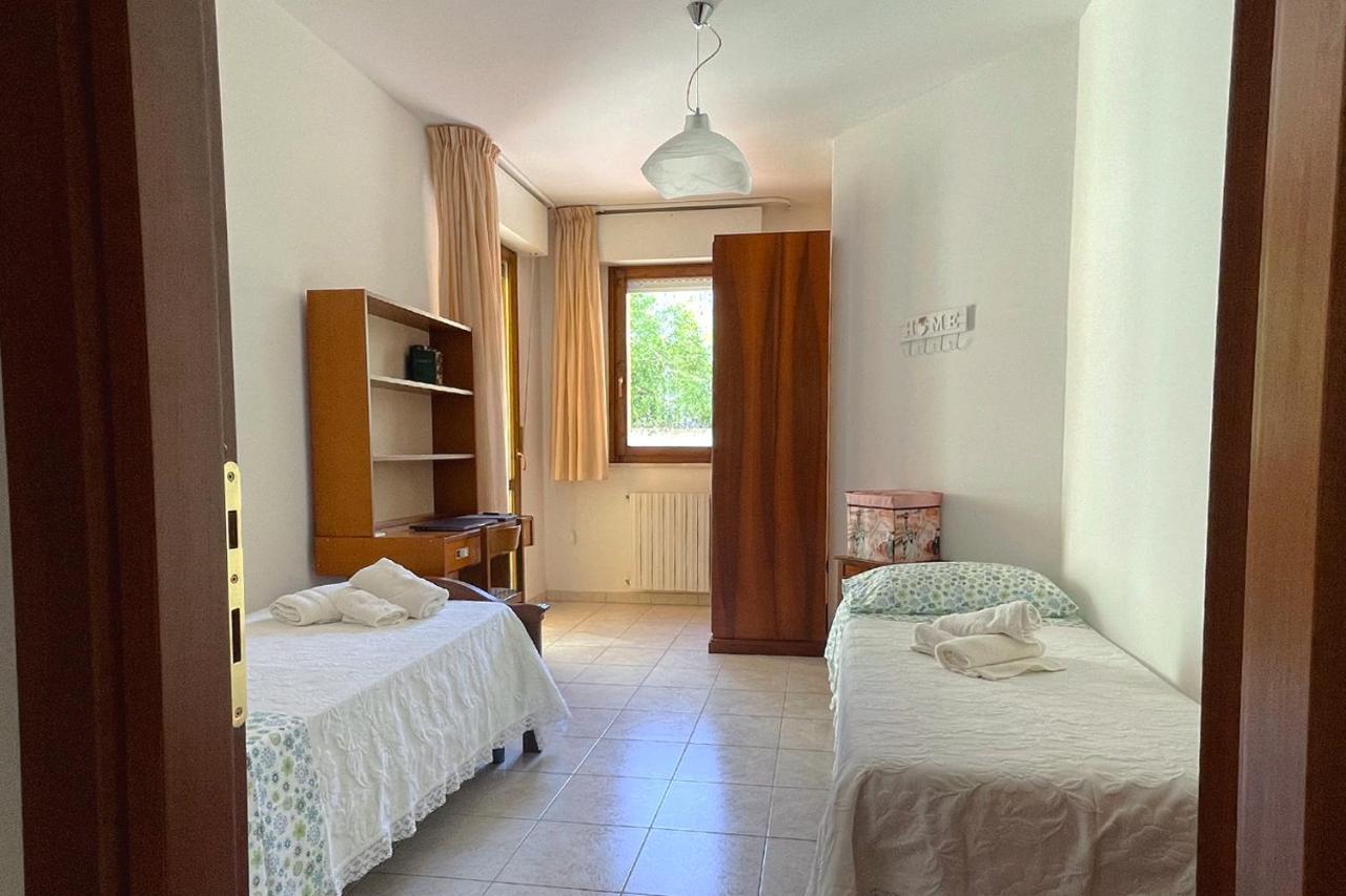Aristanis Home Vacation Apartment Oristano Ngoại thất bức ảnh